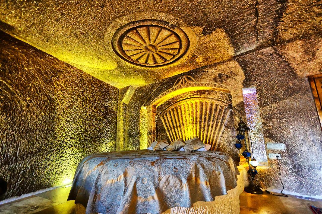 Cappadocia Empire Cave Hotel Göreme Zewnętrze zdjęcie