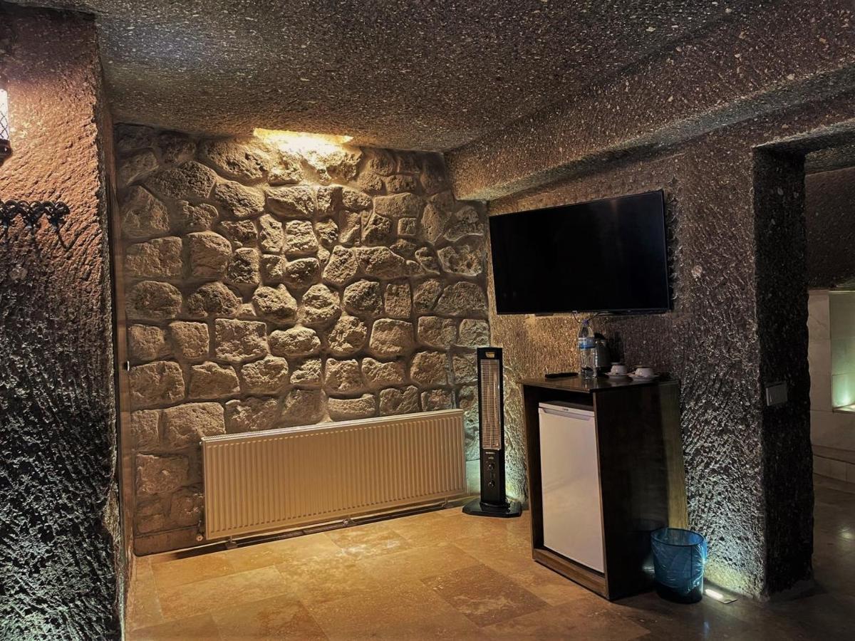 Cappadocia Empire Cave Hotel Göreme Zewnętrze zdjęcie