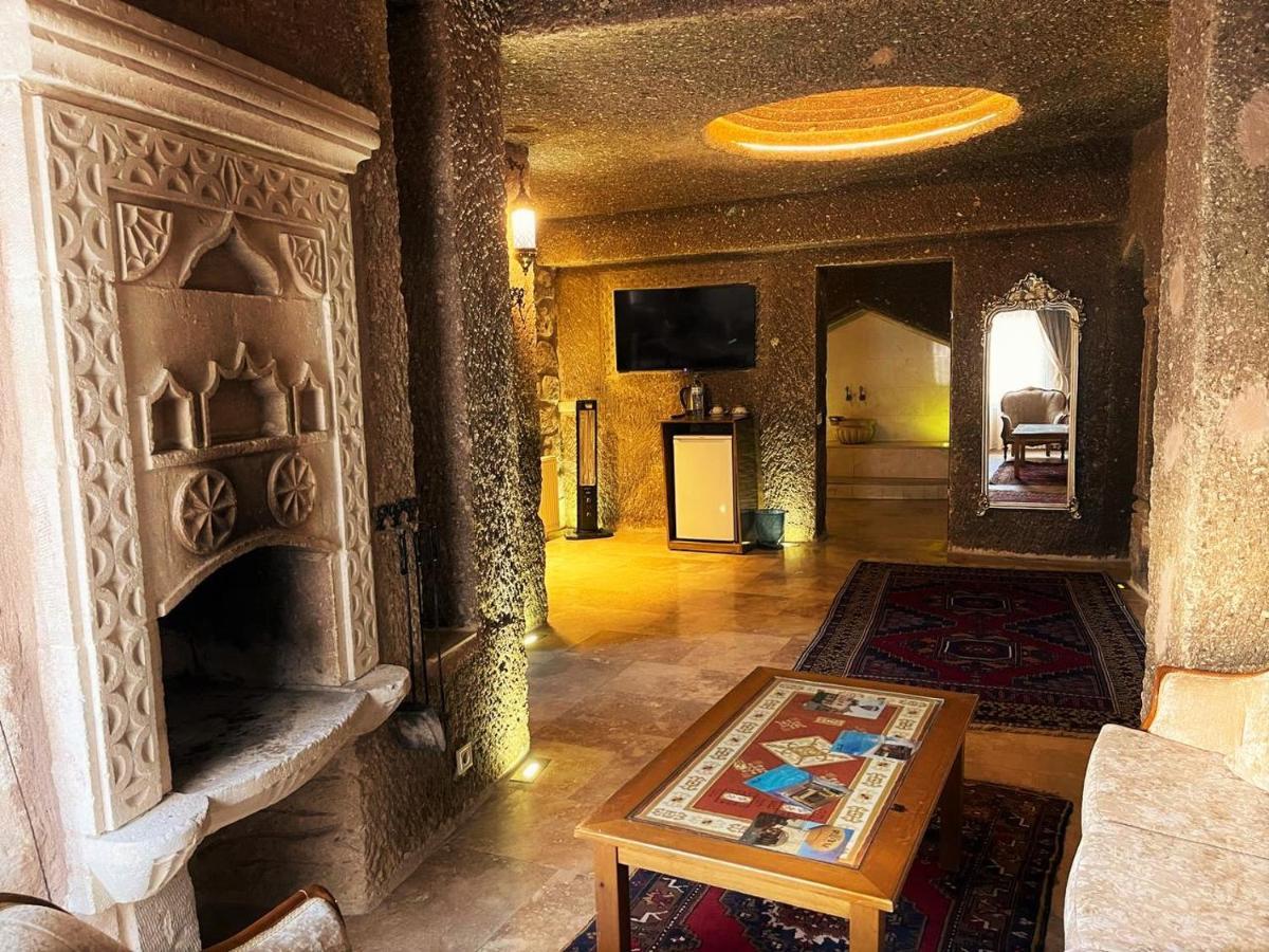 Cappadocia Empire Cave Hotel Göreme Zewnętrze zdjęcie