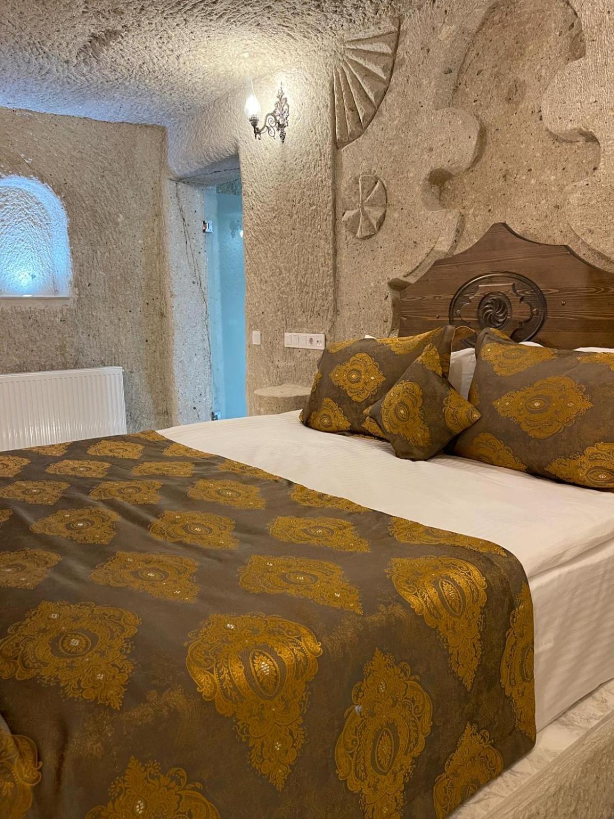 Cappadocia Empire Cave Hotel Göreme Zewnętrze zdjęcie