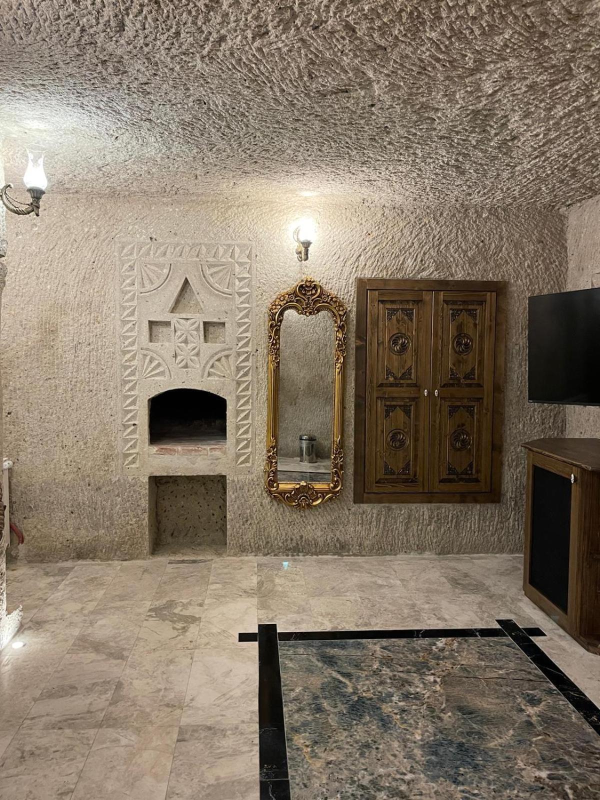 Cappadocia Empire Cave Hotel Göreme Zewnętrze zdjęcie