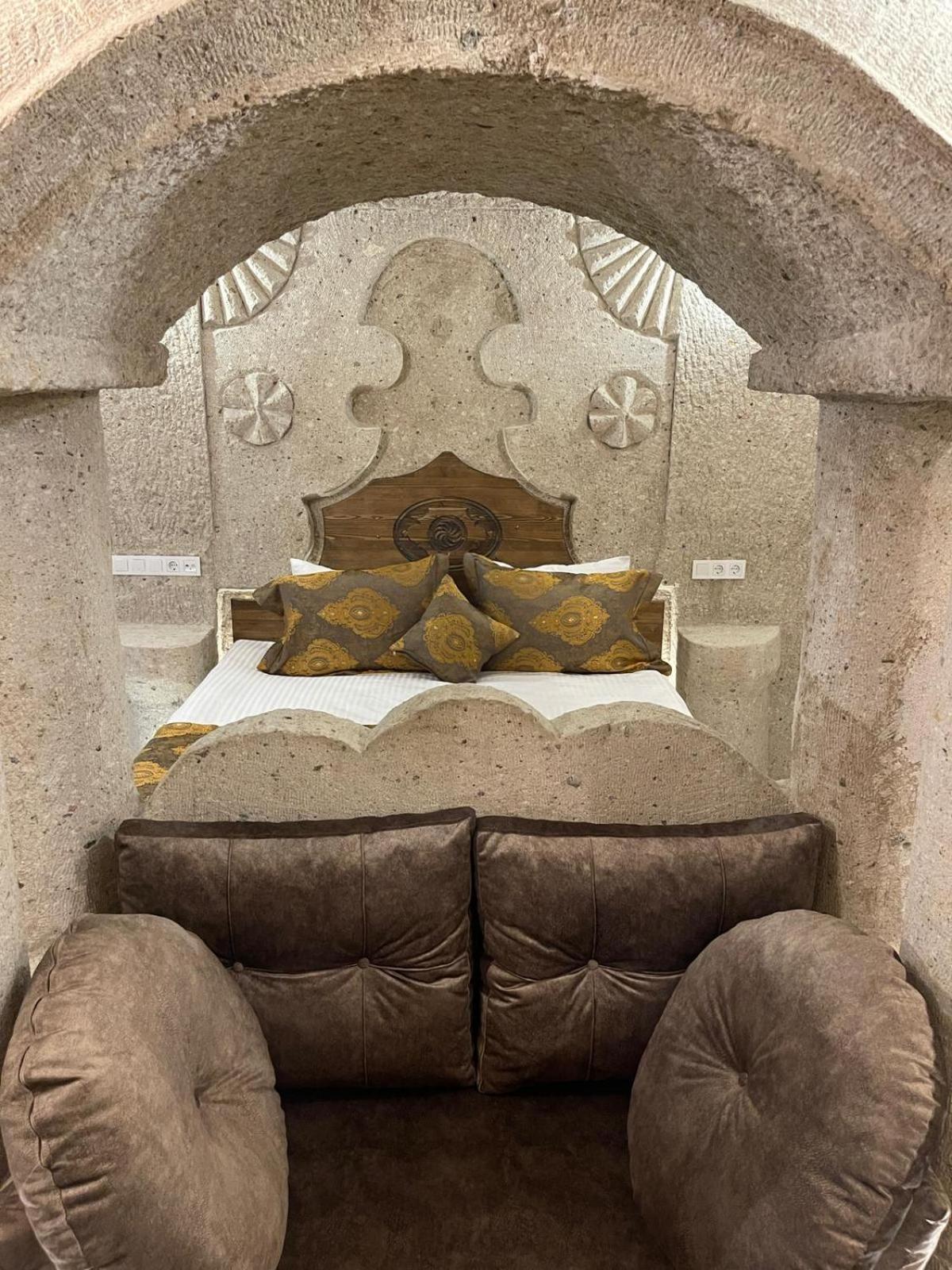 Cappadocia Empire Cave Hotel Göreme Zewnętrze zdjęcie
