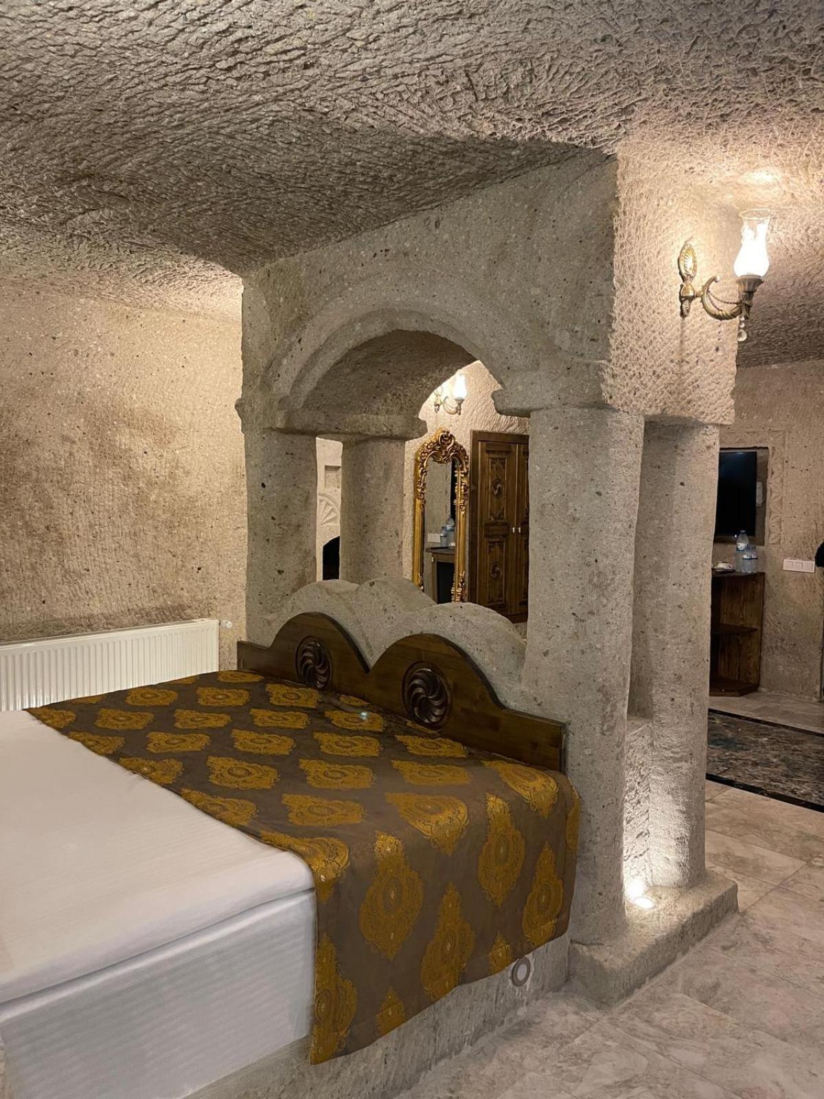 Cappadocia Empire Cave Hotel Göreme Zewnętrze zdjęcie