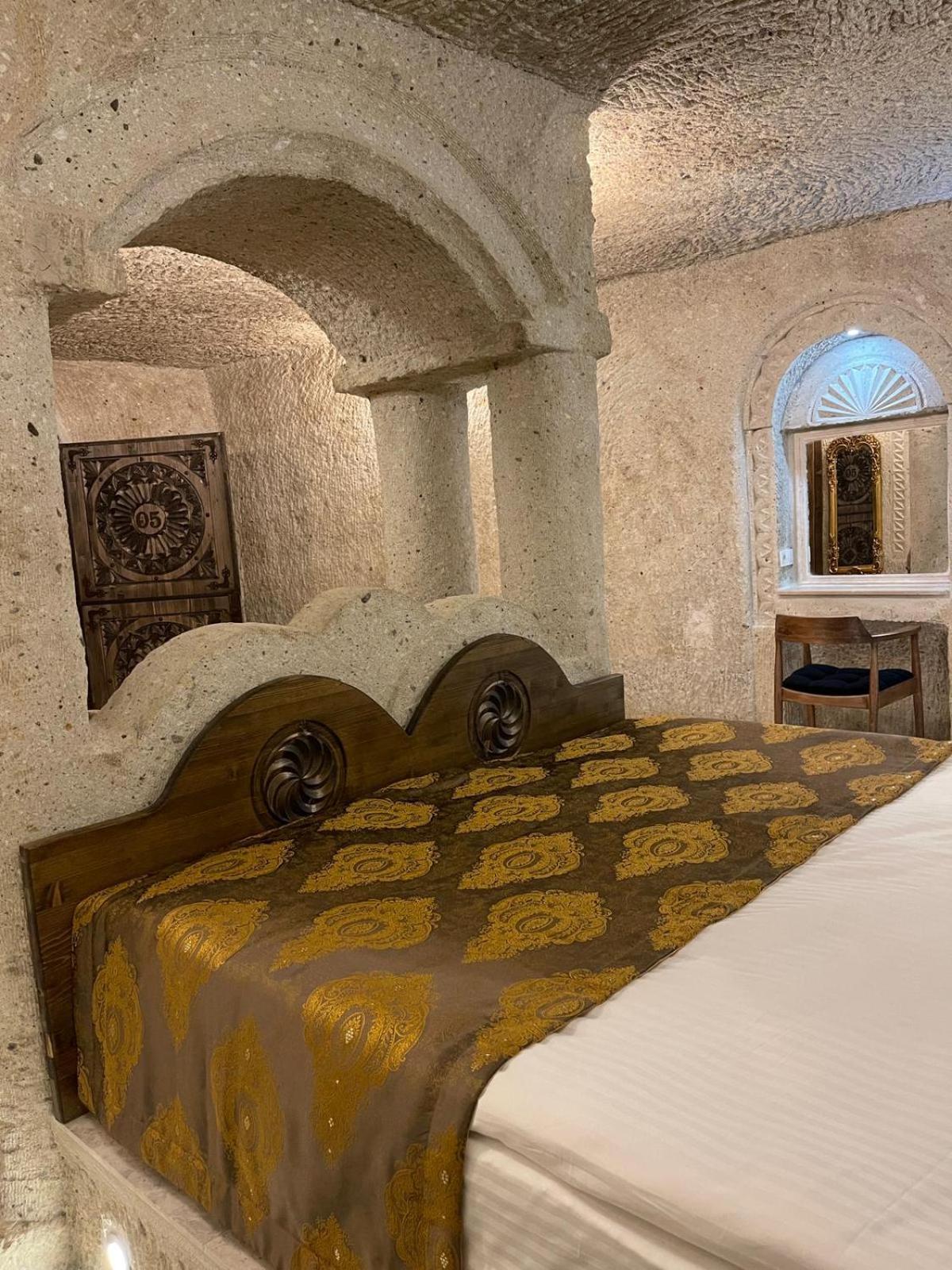 Cappadocia Empire Cave Hotel Göreme Zewnętrze zdjęcie