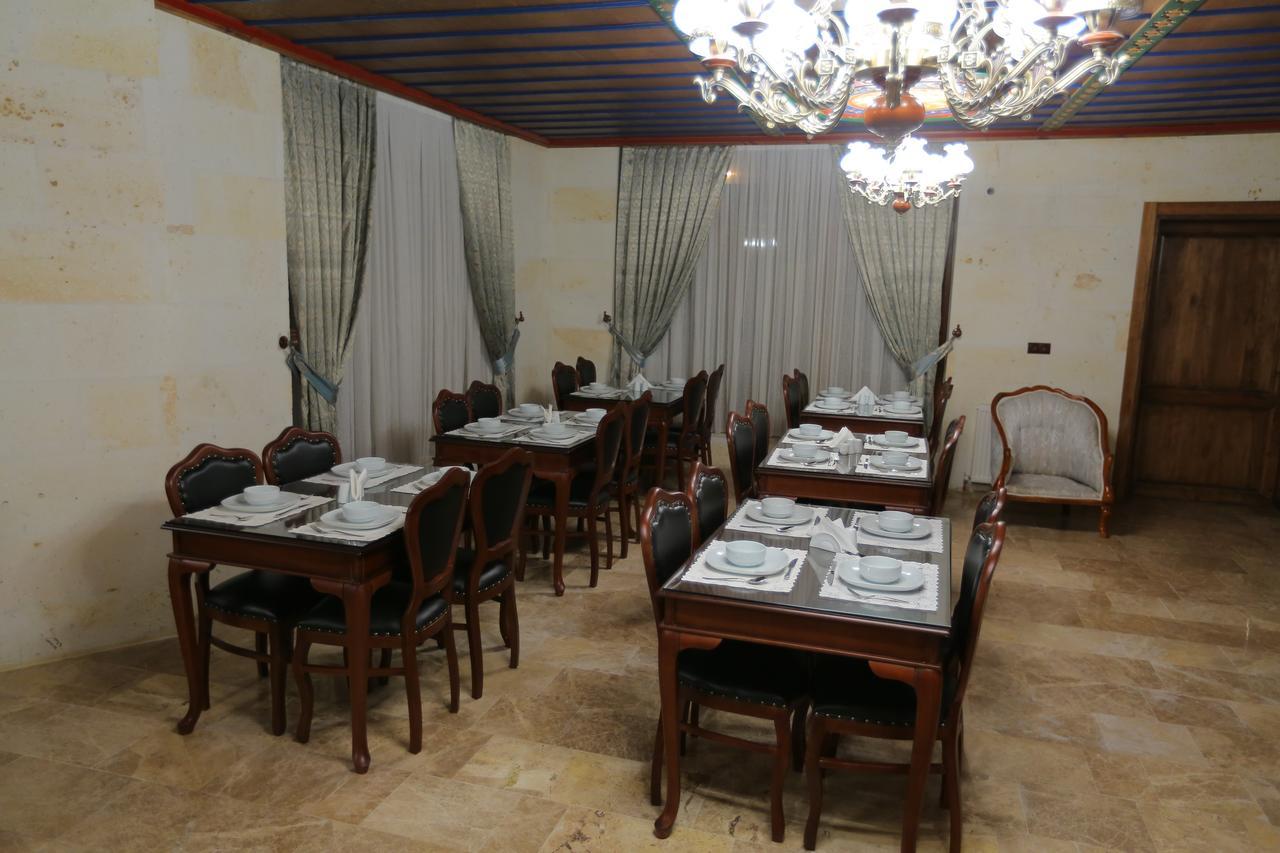 Cappadocia Empire Cave Hotel Göreme Zewnętrze zdjęcie