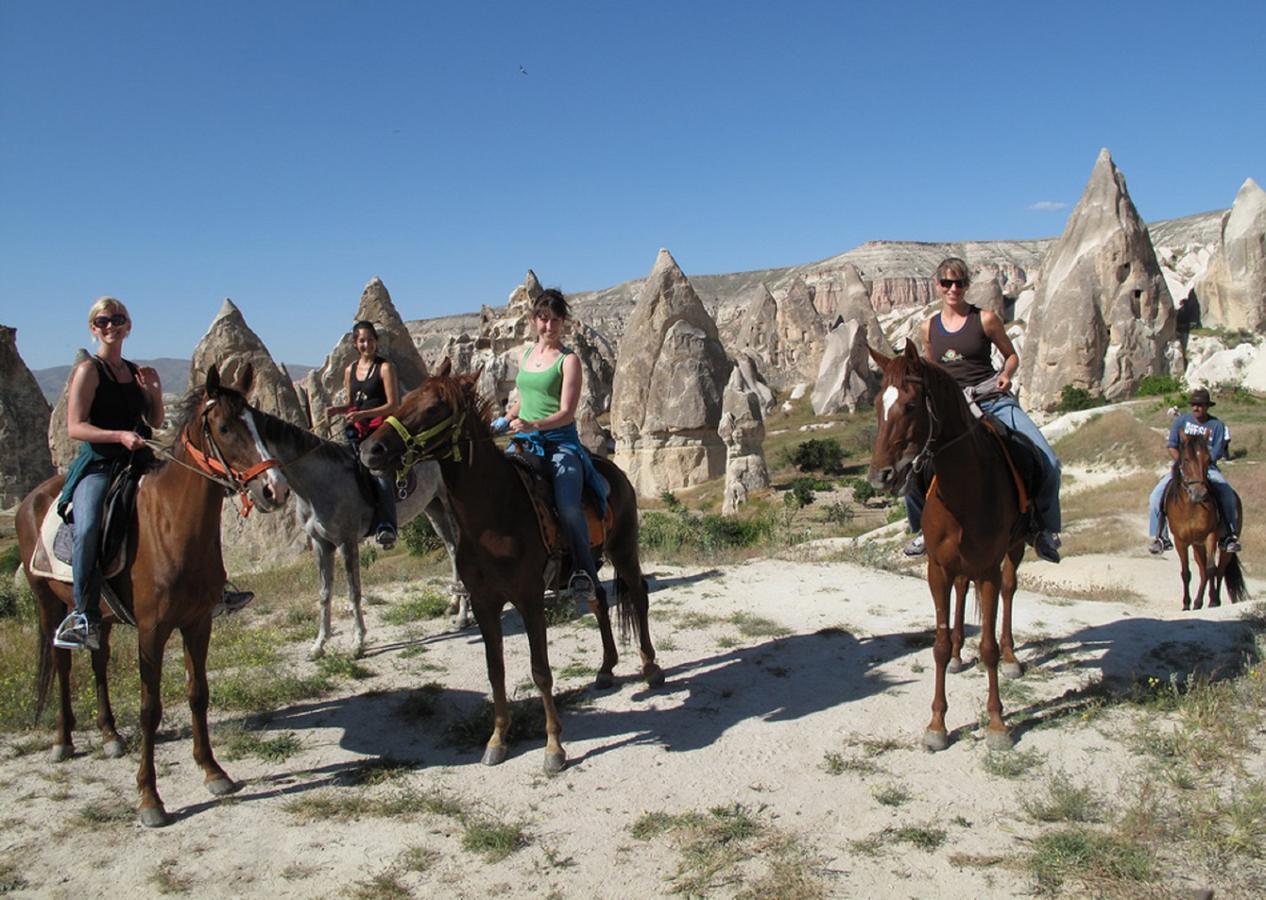Cappadocia Empire Cave Hotel Göreme Zewnętrze zdjęcie