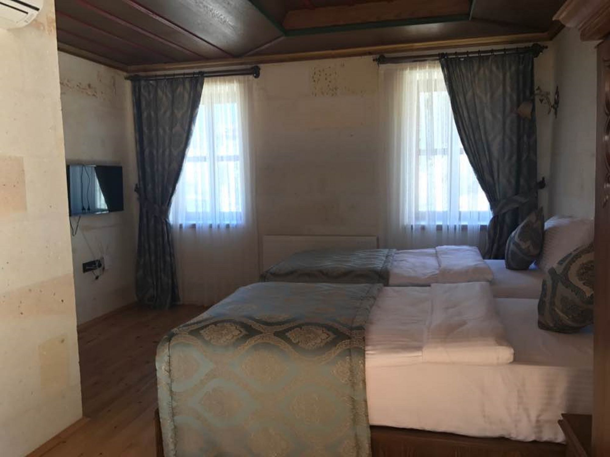 Cappadocia Empire Cave Hotel Göreme Zewnętrze zdjęcie