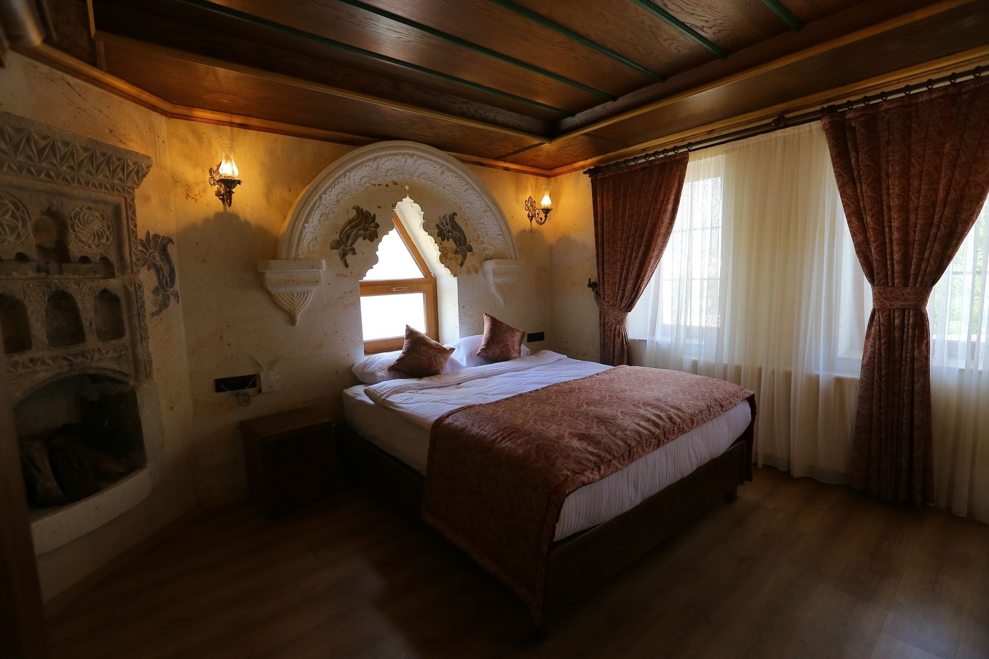 Cappadocia Empire Cave Hotel Göreme Zewnętrze zdjęcie